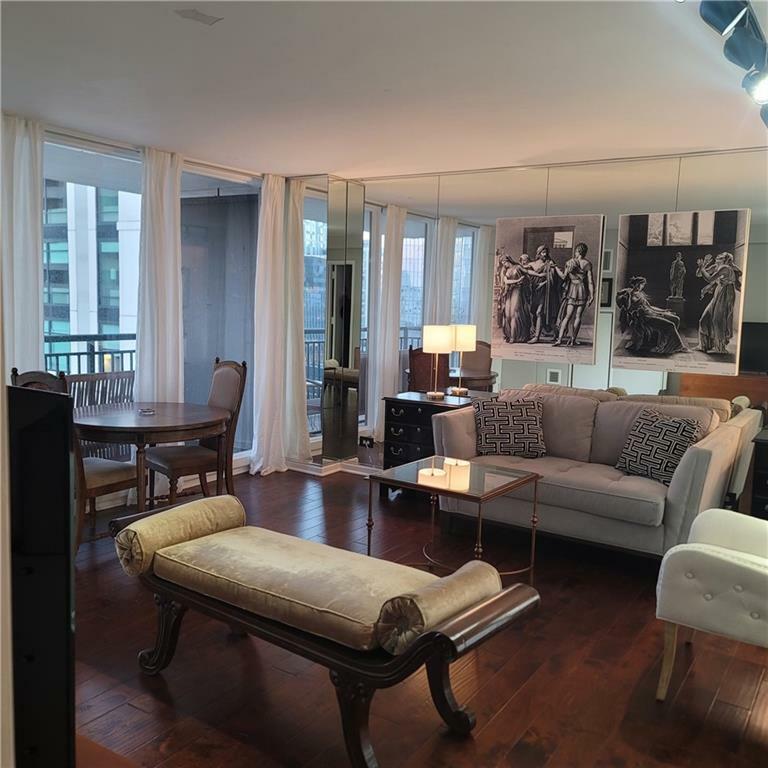 Property Photo:  620 Peachtree Street NE 1714  GA 30308 