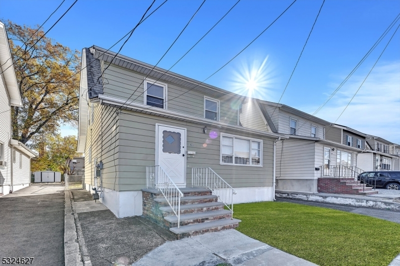 Property Photo:  1033 Woolley Ave  NJ 07083 