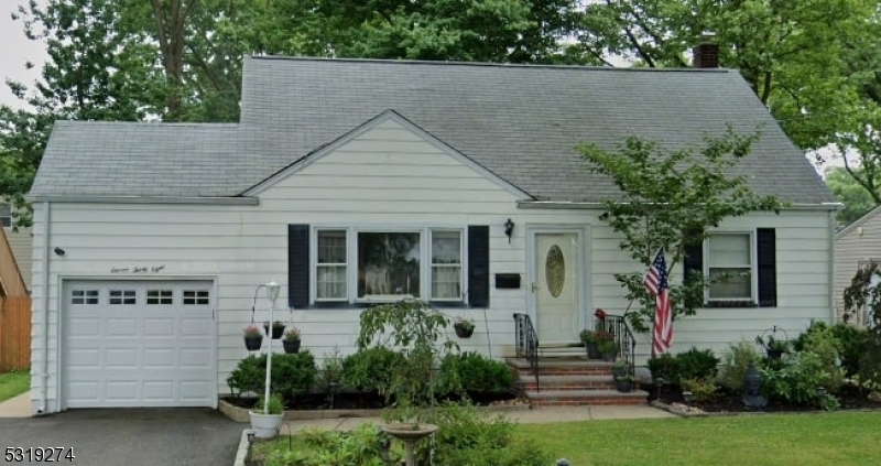 Property Photo:  1138 Elm Ter  NJ 07065 