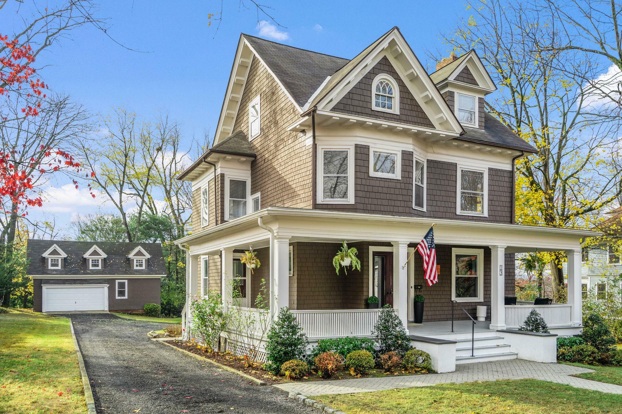 Property Photo:  13 Winslow Road  NY 10606 