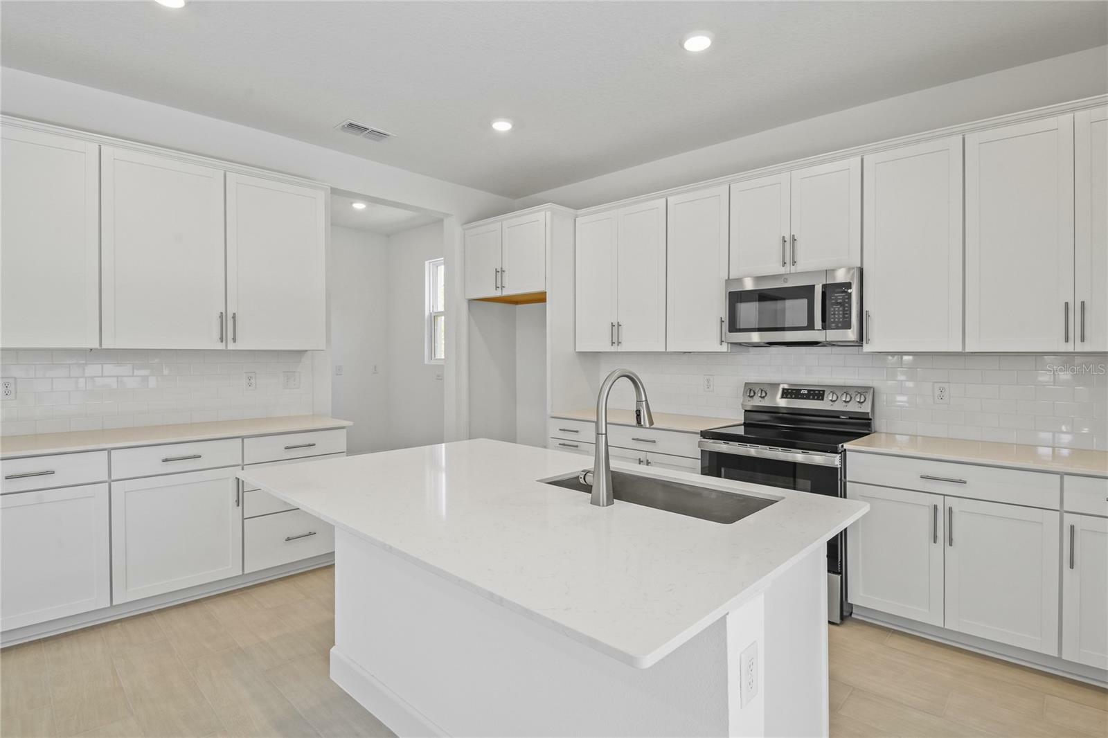 Property Photo: 3716 Deer Ridge Drive FL 32757