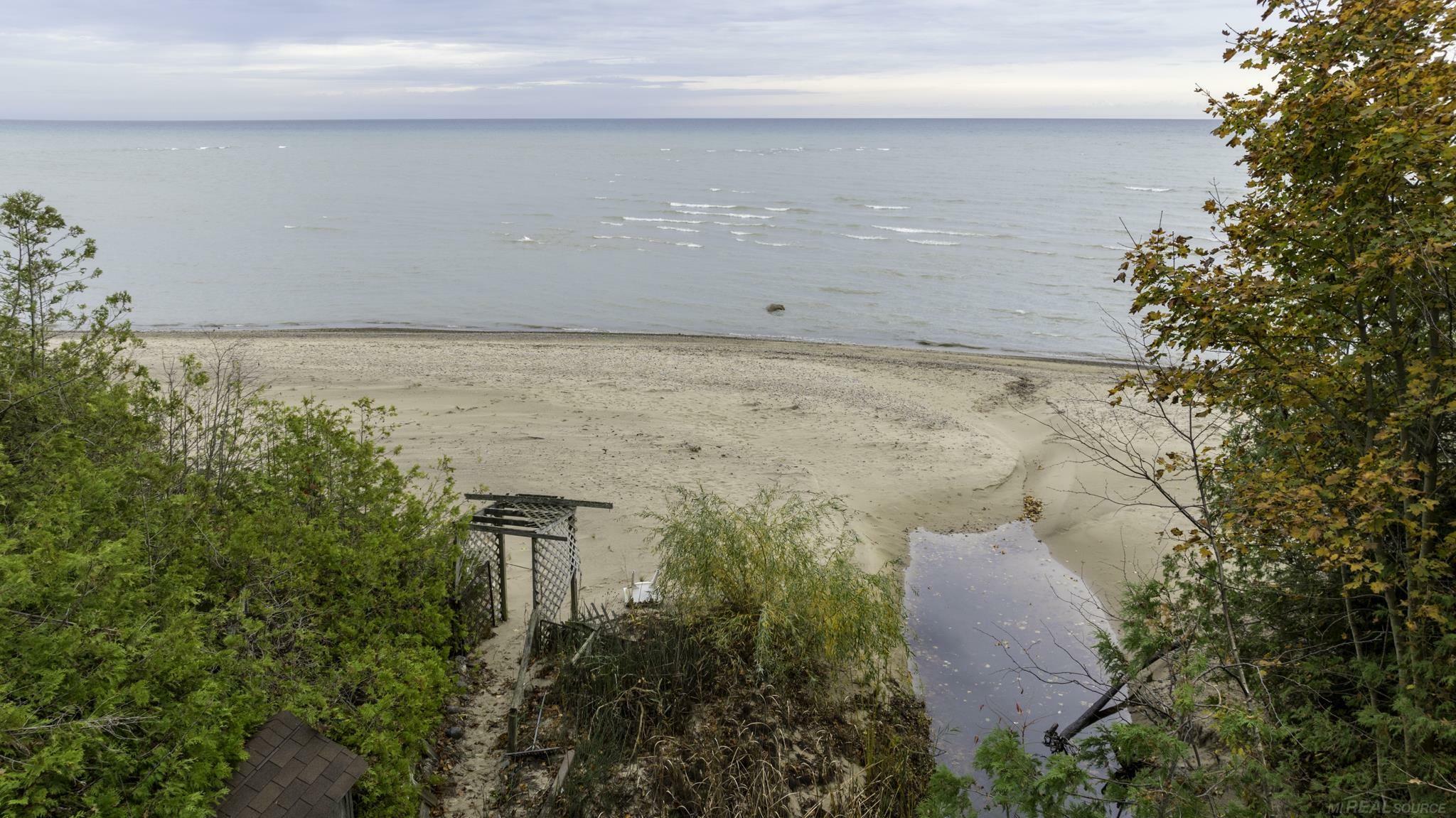 Property Photo: 1893 S Lakeshore Road MI 48419