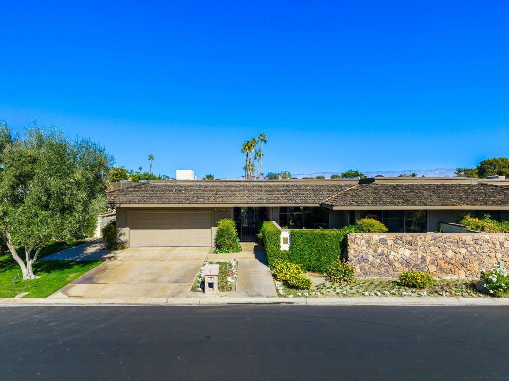 Property Photo:  115 Yale Drive  CA 92270 