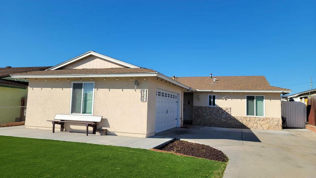 Property Photo:  922 Orchid Way  CA 92154 