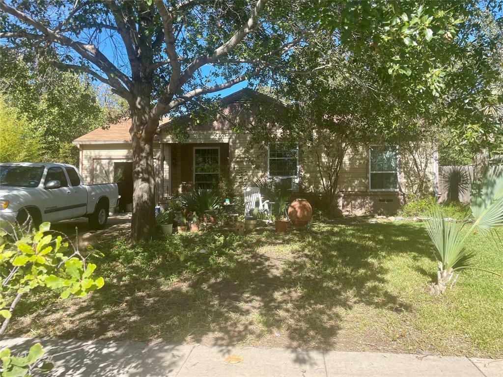 Property Photo:  1105 Ryan Avenue  TX 75006 