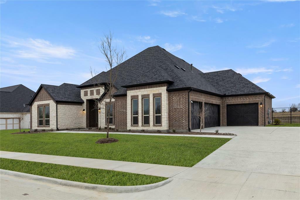 Property Photo:  2110 Phoenix Lane Lane  TX 75087 