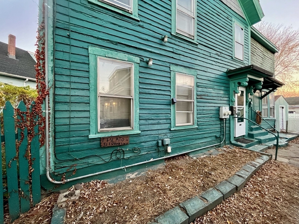 Property Photo:  51 Franklin Street  MA 01854 