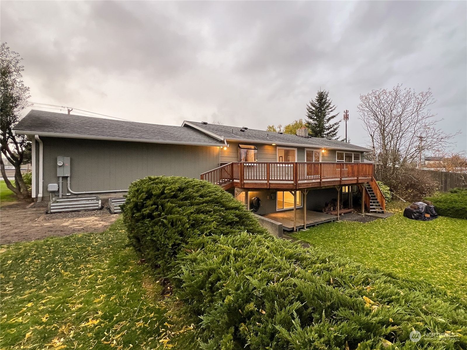 Property Photo:  6086 Vista Dr.  WA 98248 