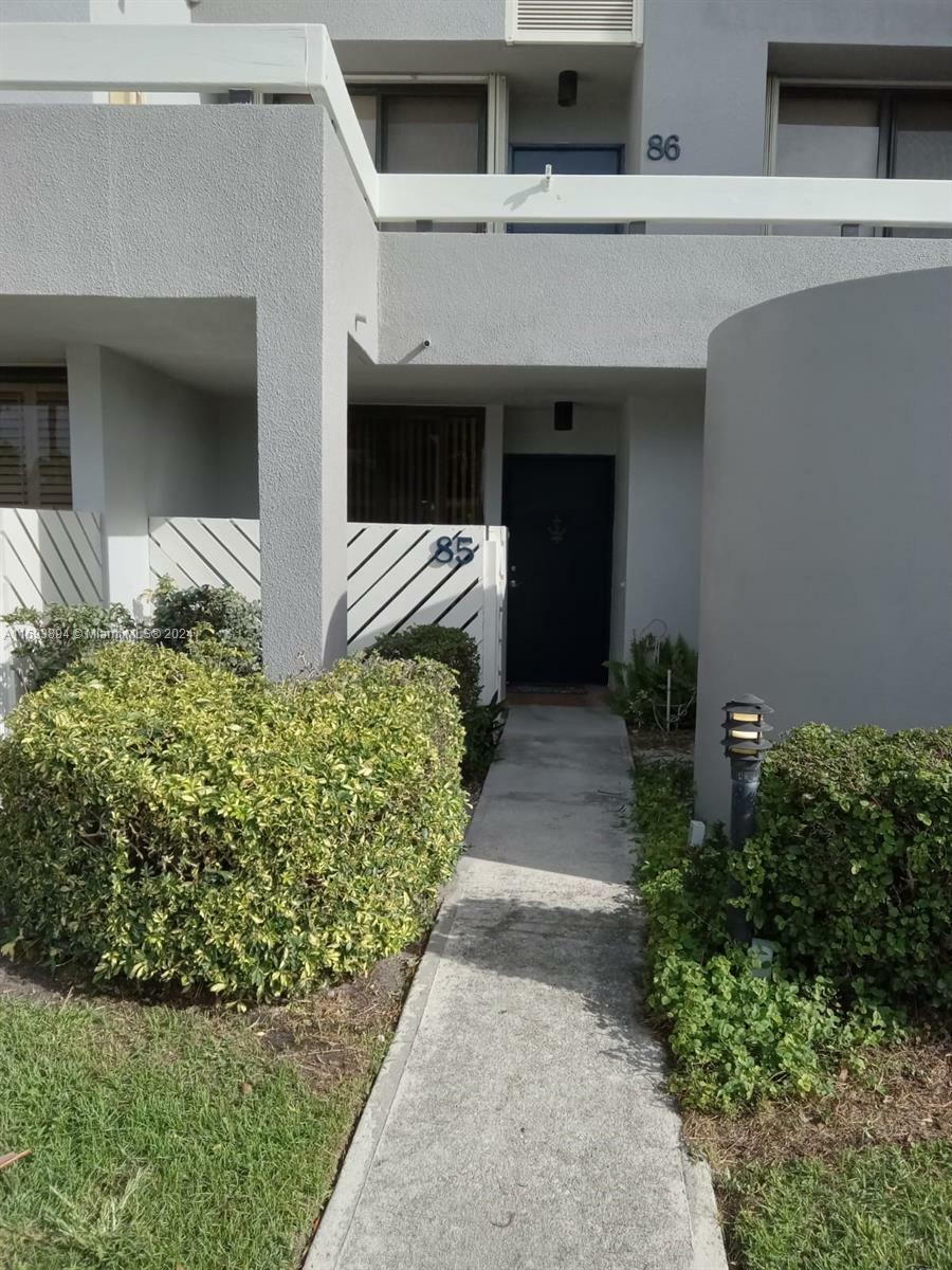 1100 SE 5th Ct 85  Pompano Beach FL 33060 photo