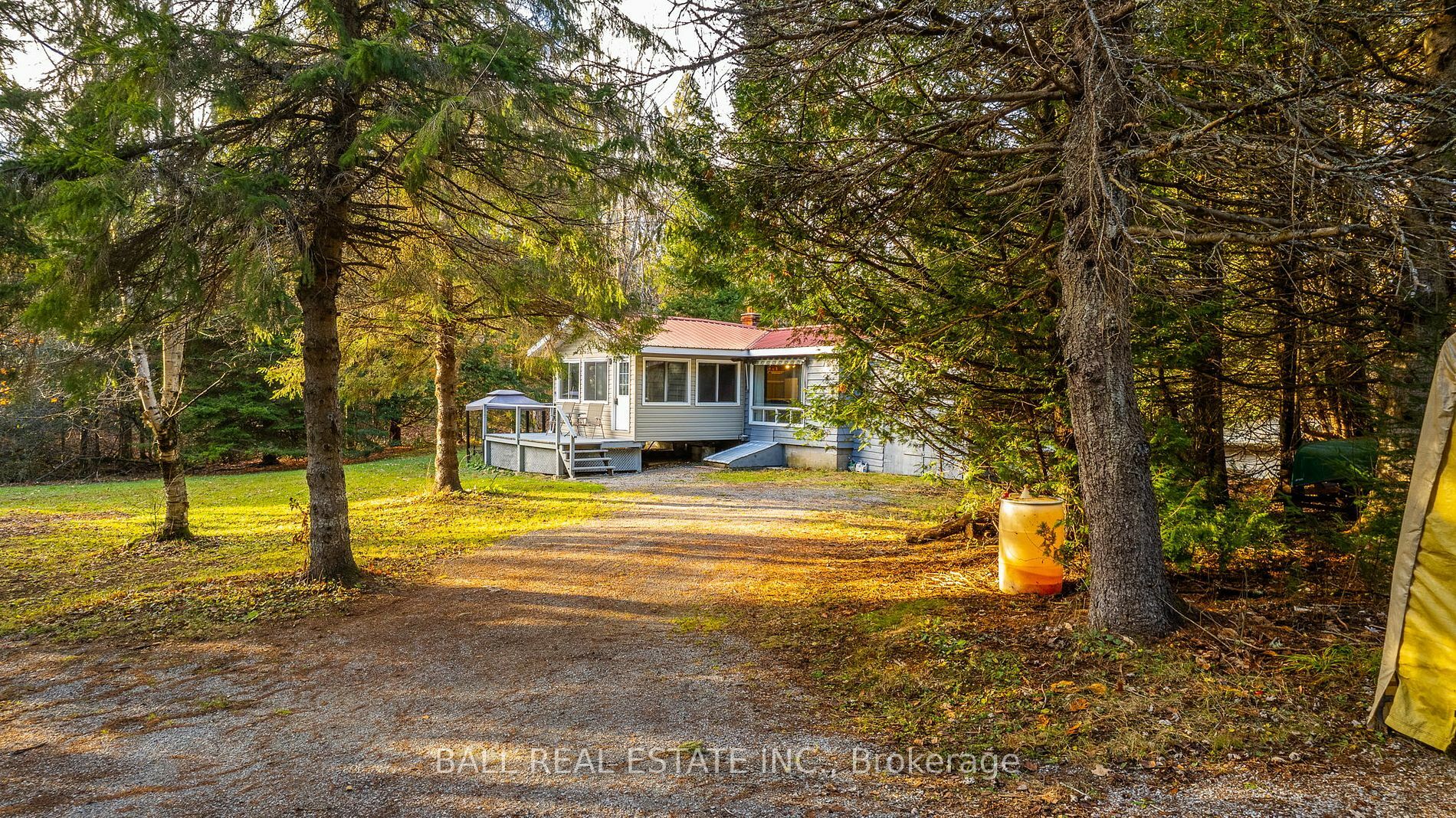 Property Photo:  121 Salmon Lake Rd  ON K0L 1J0 