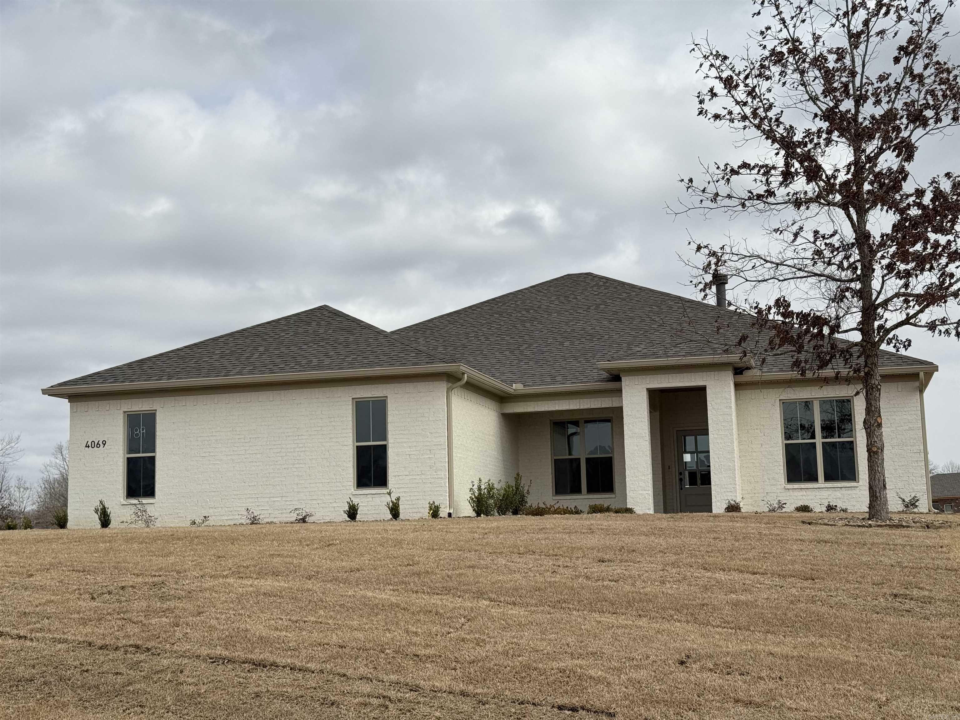 Property Photo: 4069 Creektop AR 72011