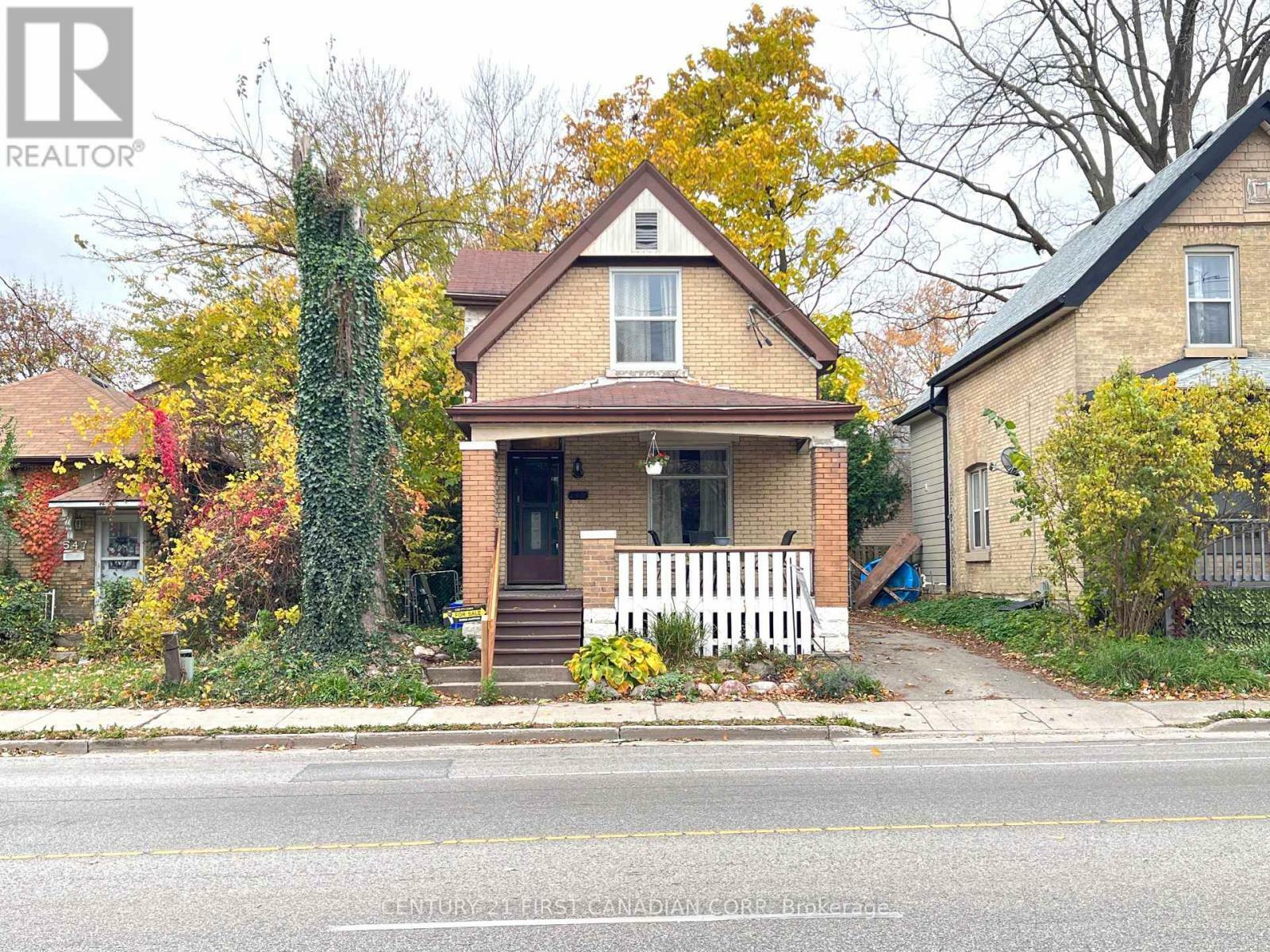 Property Photo:  549 Quebec Street  ON N5W 3Y9 