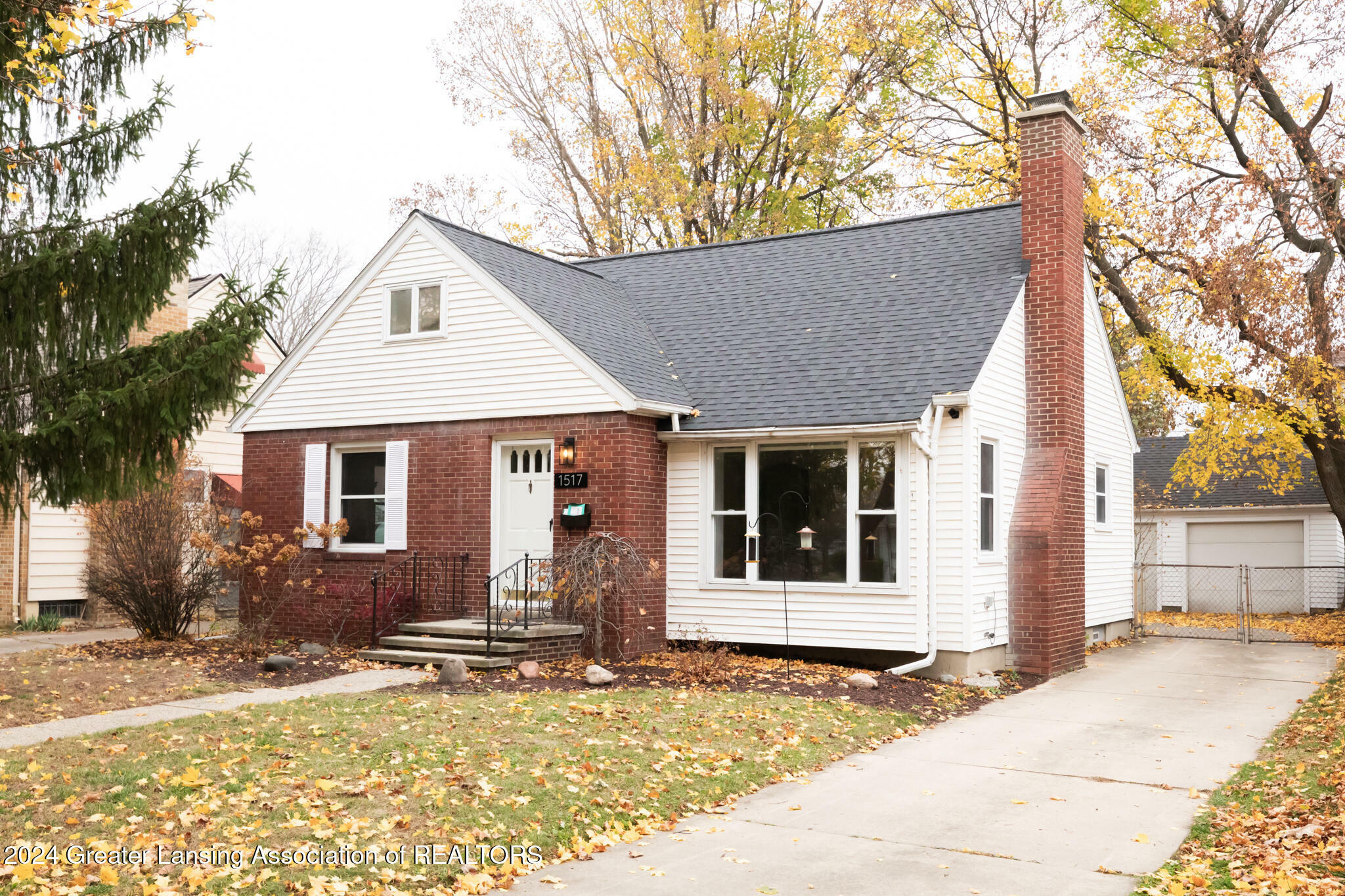 1517 Shubel Avenue  Lansing MI 48910 photo