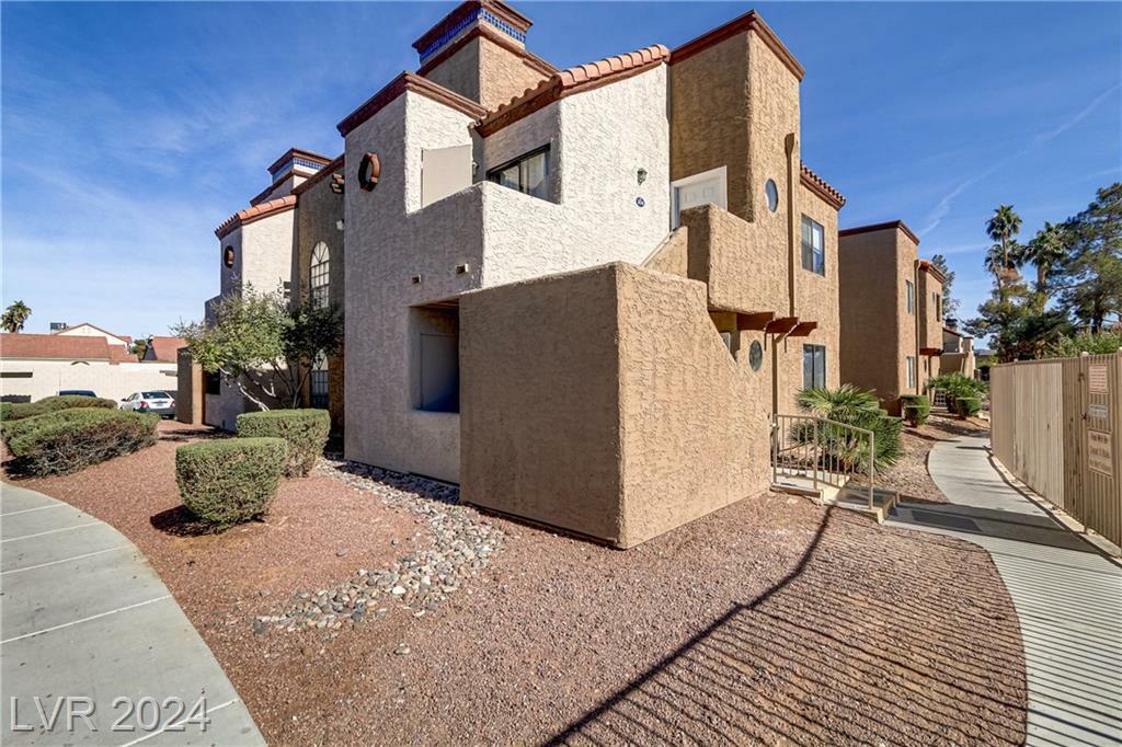 Property Photo:  2963 Juniper Hills Boulevard 104  NV 89142 