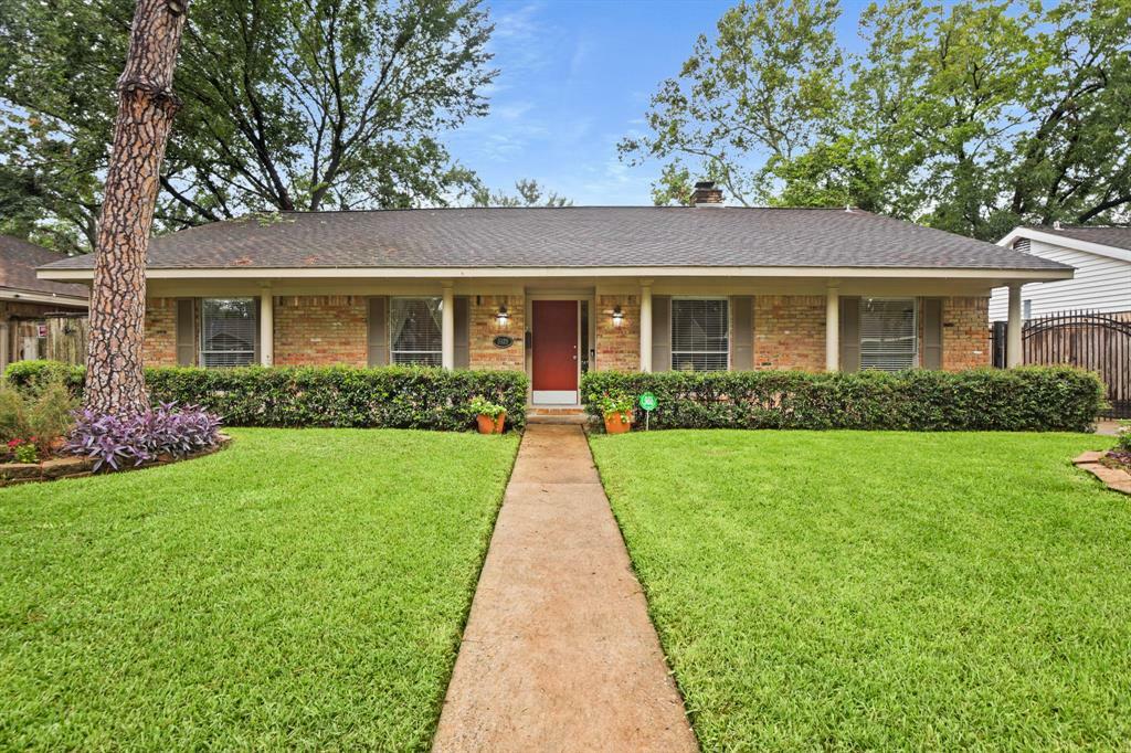 Property Photo:  5939 Rutherglenn Drive  TX 77096 