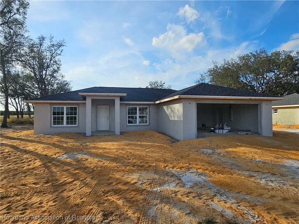 Property Photo:  1701 N Morningside Road  FL 33825 