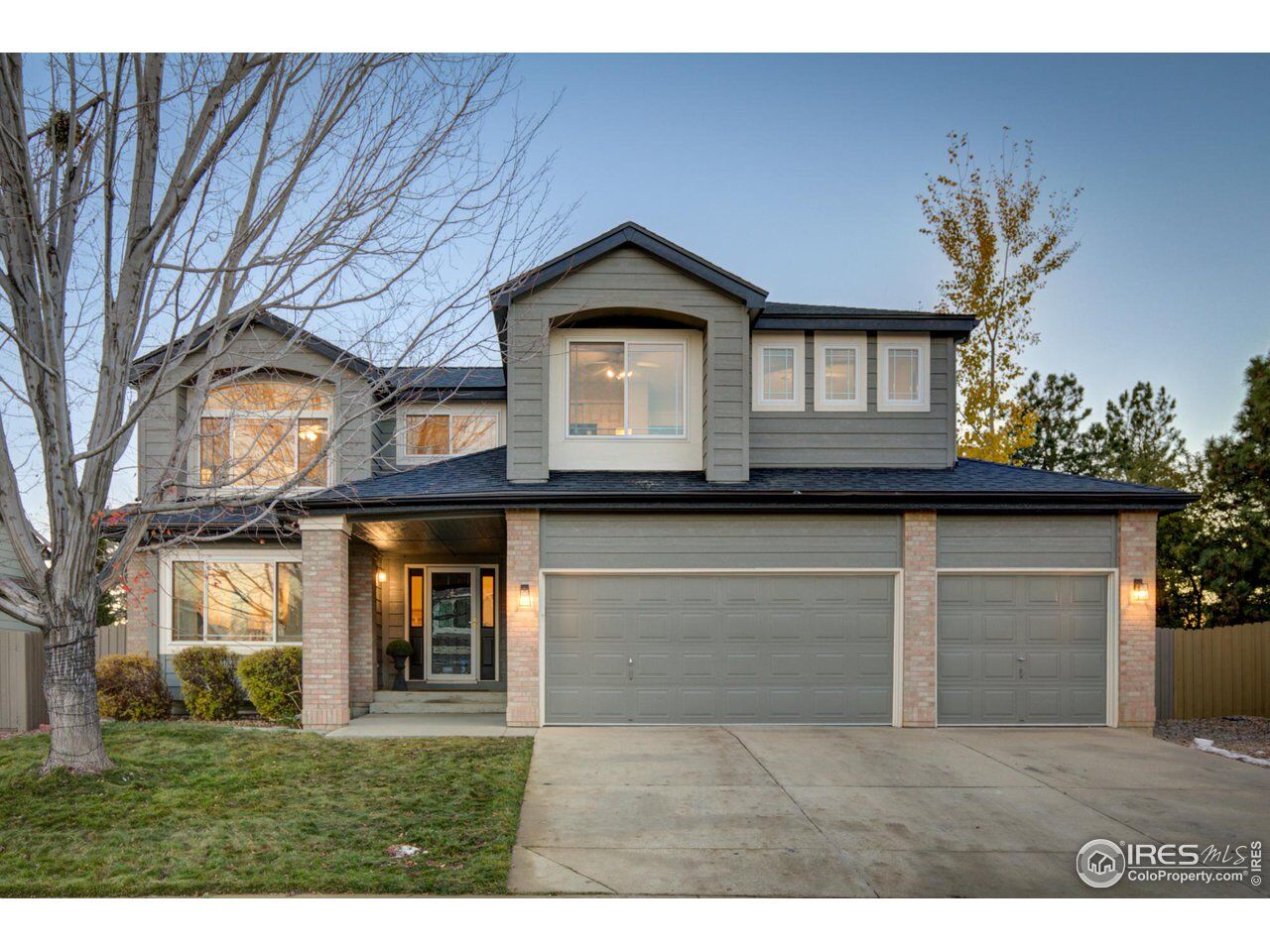 Property Photo: 1879 Cedaridge Cir CO 80027