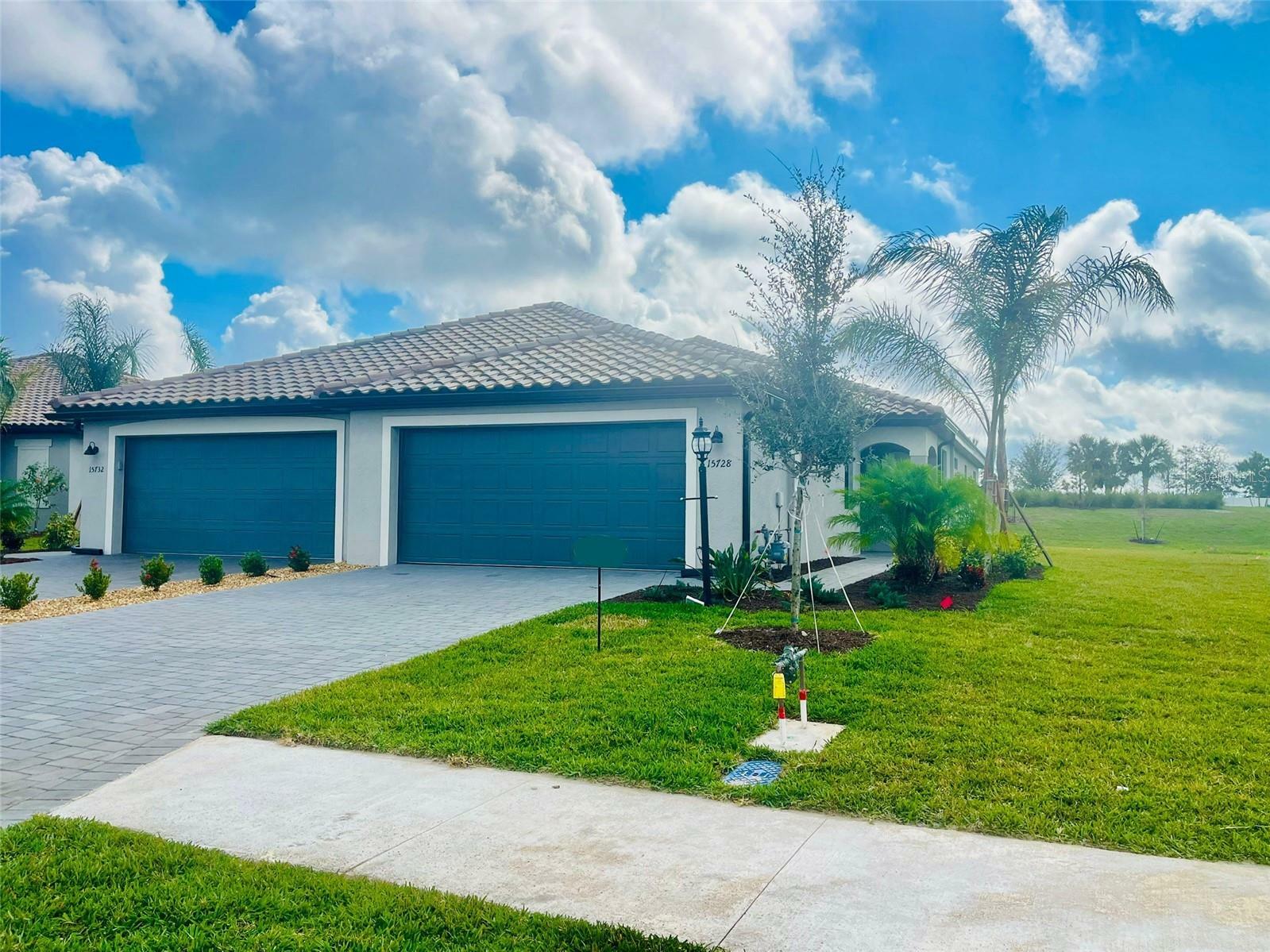 Property Photo:  15728 Sunny Day Drive  FL 34211 