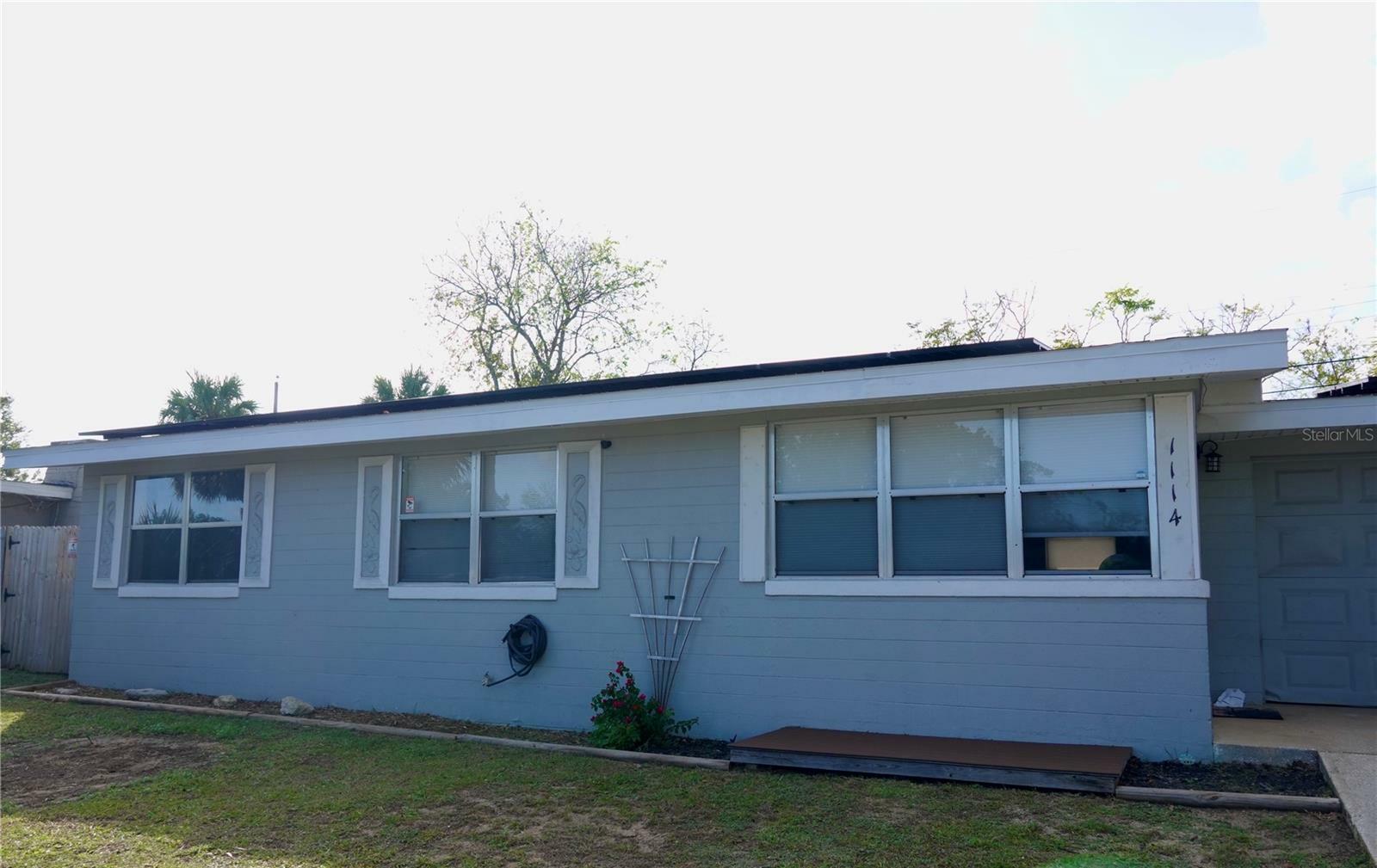 Property Photo: 1114 Berkshire Road FL 32117