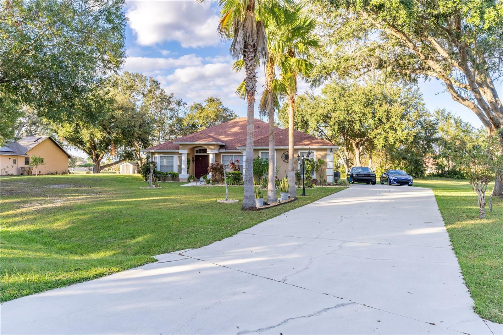 Property Photo:  3051 Pinewood Court  FL 34746 