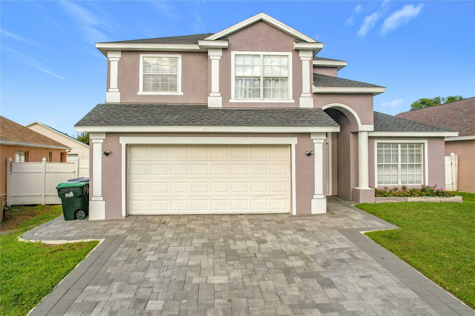 Property Photo:  237 Riomena Court  FL 32809 