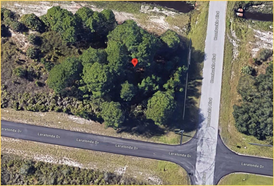 Property Photo:  Laratonda Road  FL 34291 