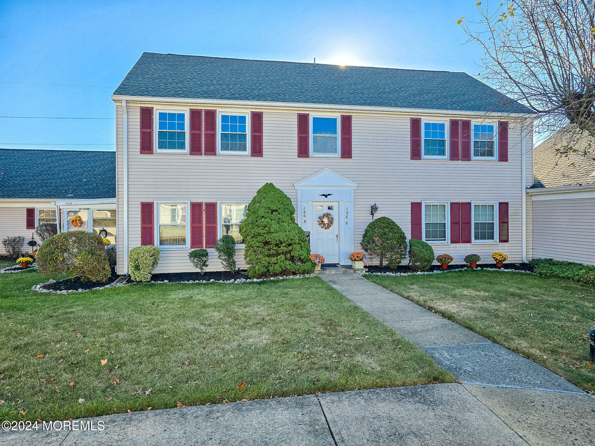 Property Photo:  186N Rossmoor Drive  NJ 08831 