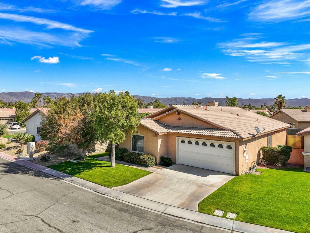 Property Photo:  49780 Jade Way  CA 92201 