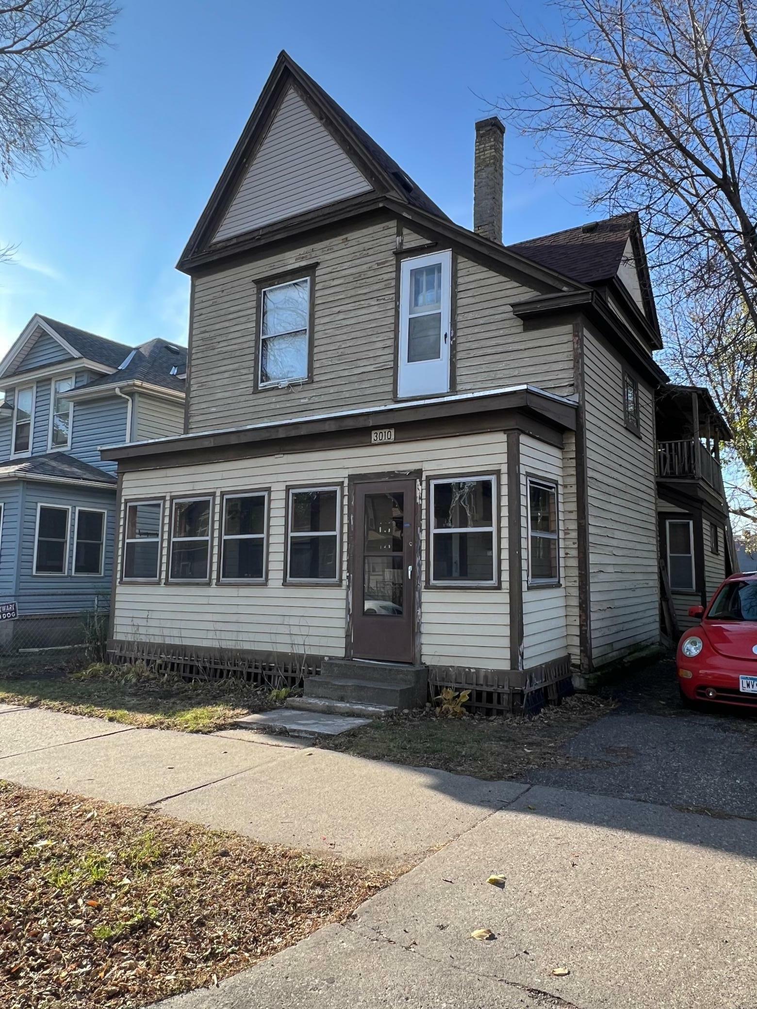 Property Photo:  3010 Garfield Avenue  MN 55408 