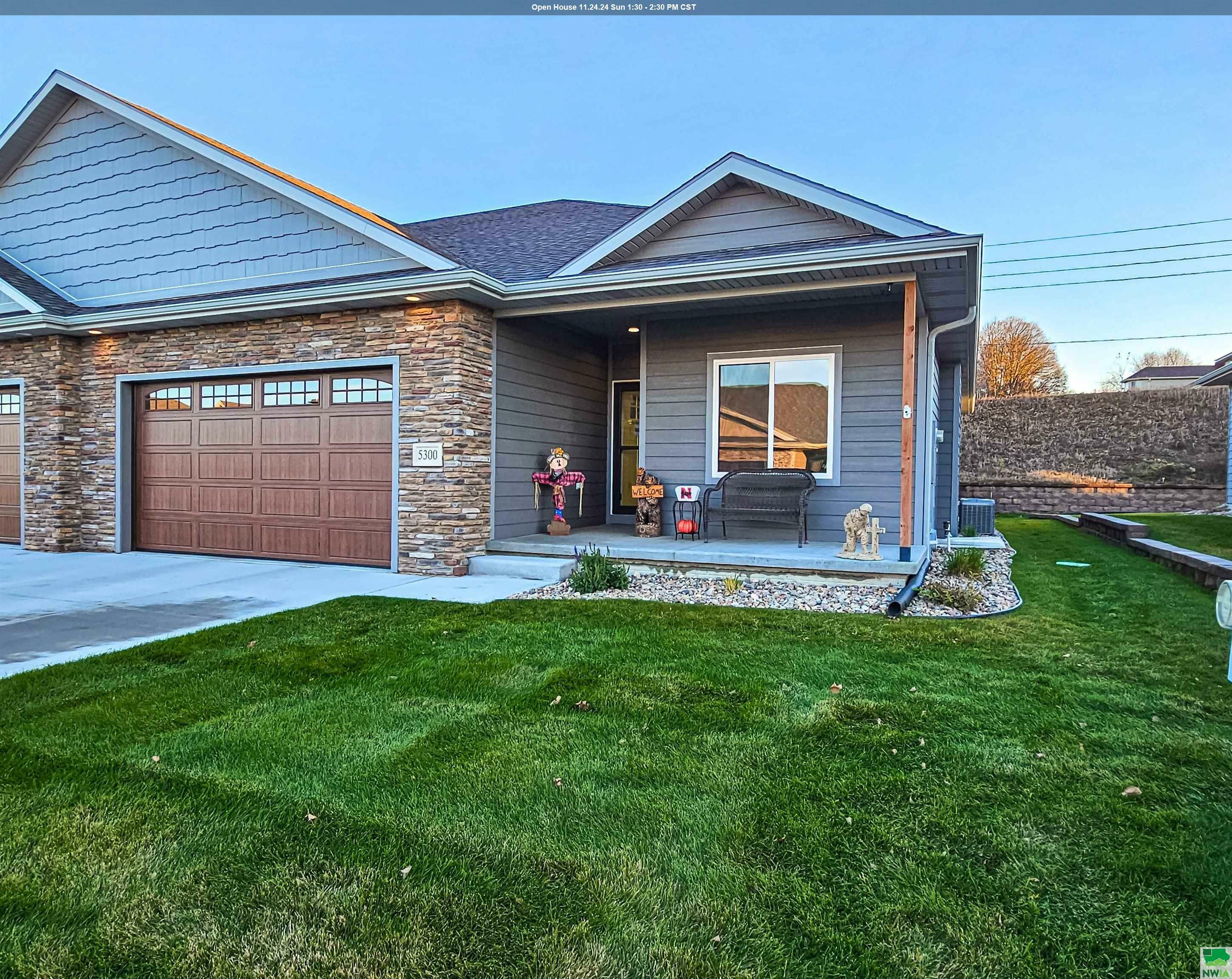 5300 Overlook Ln  Sioux City IA 51106 photo