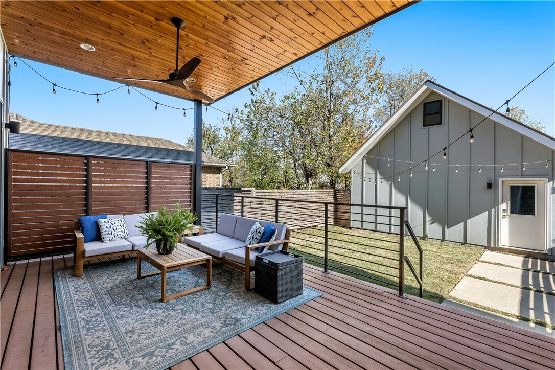 Property Photo:  311 SW C Street  AR 72712 