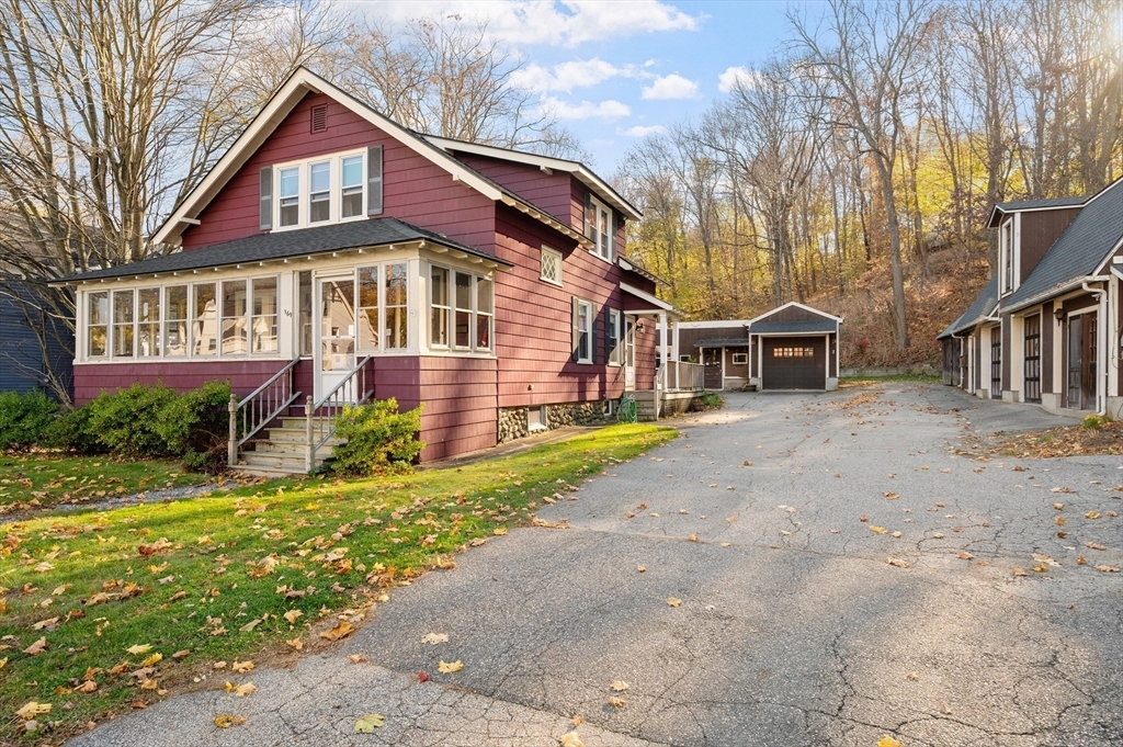 Property Photo: 169 Worcester St MA 01536