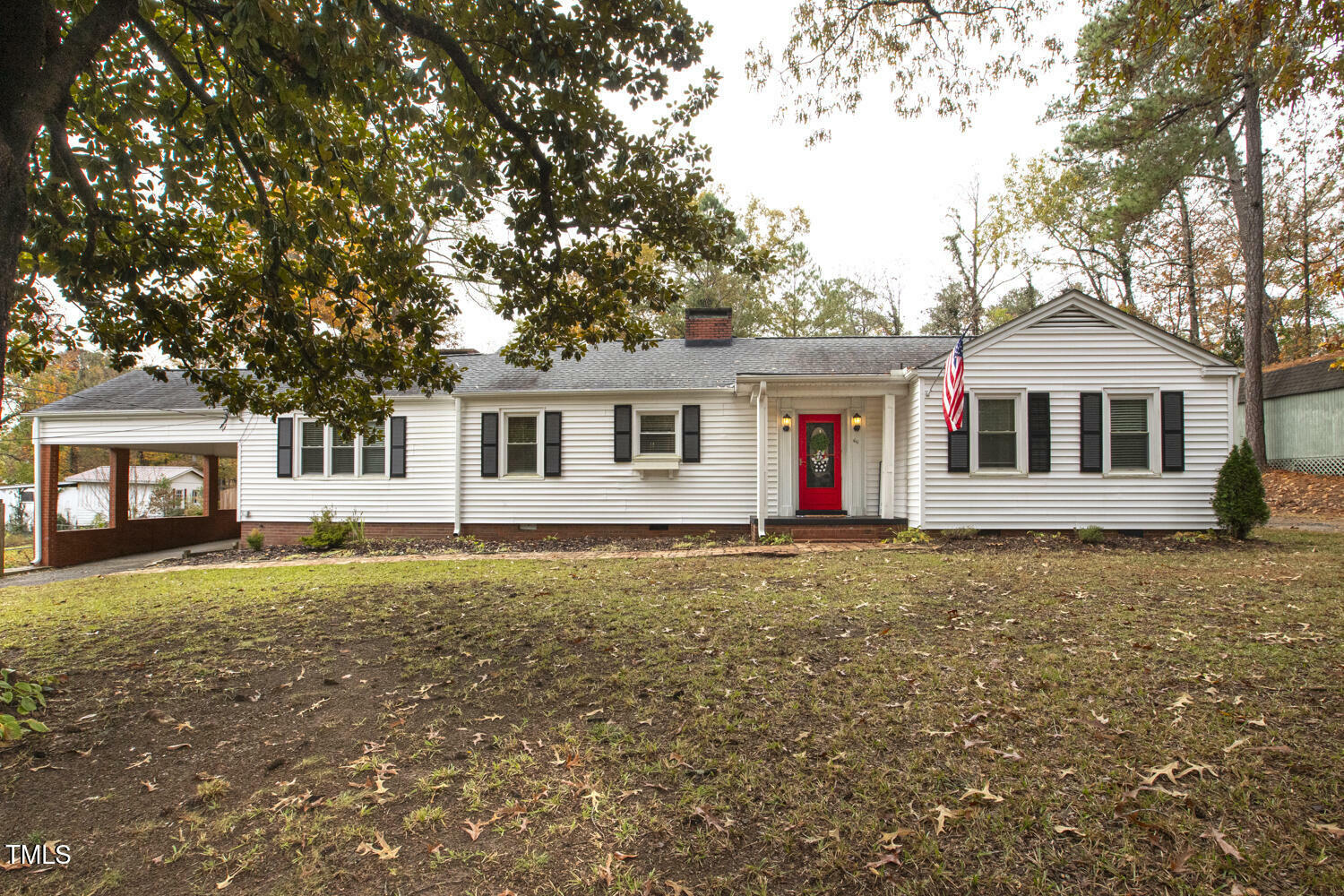 Property Photo:  611 W Ivey Street  NC 27546 