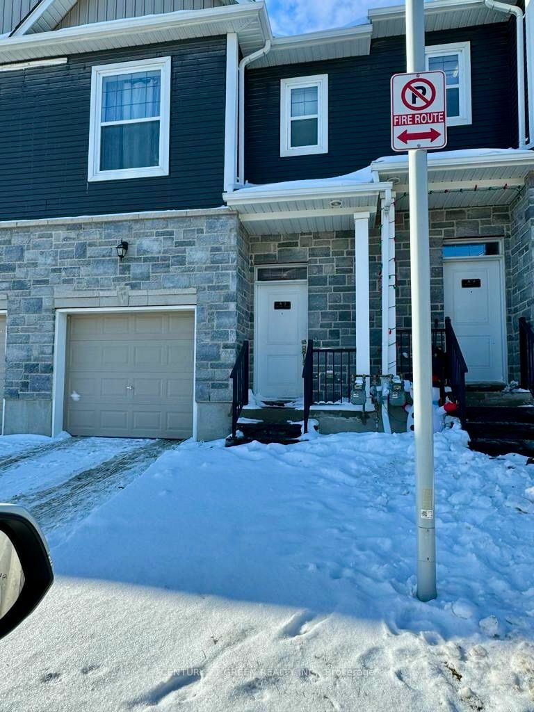 439 Athlone Ave 3-A  Woodstock ON N4V 0C8 photo