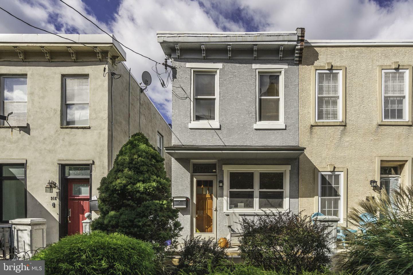 Property Photo:  920 N 26th Street  PA 19130 