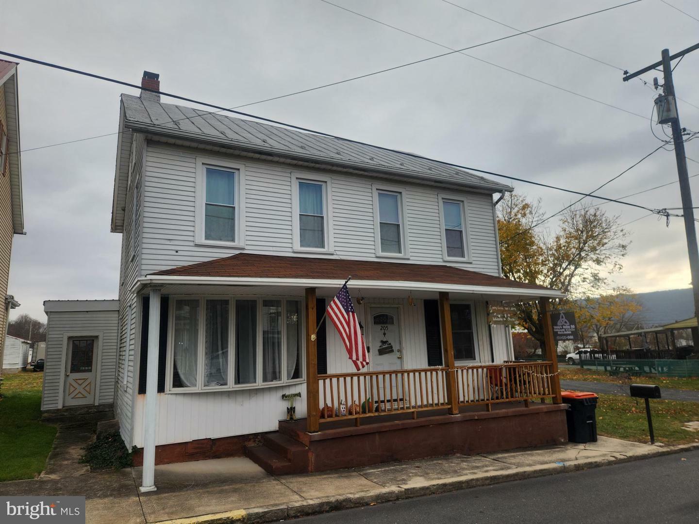 205 N Keystone Street  Muir PA 17957 photo