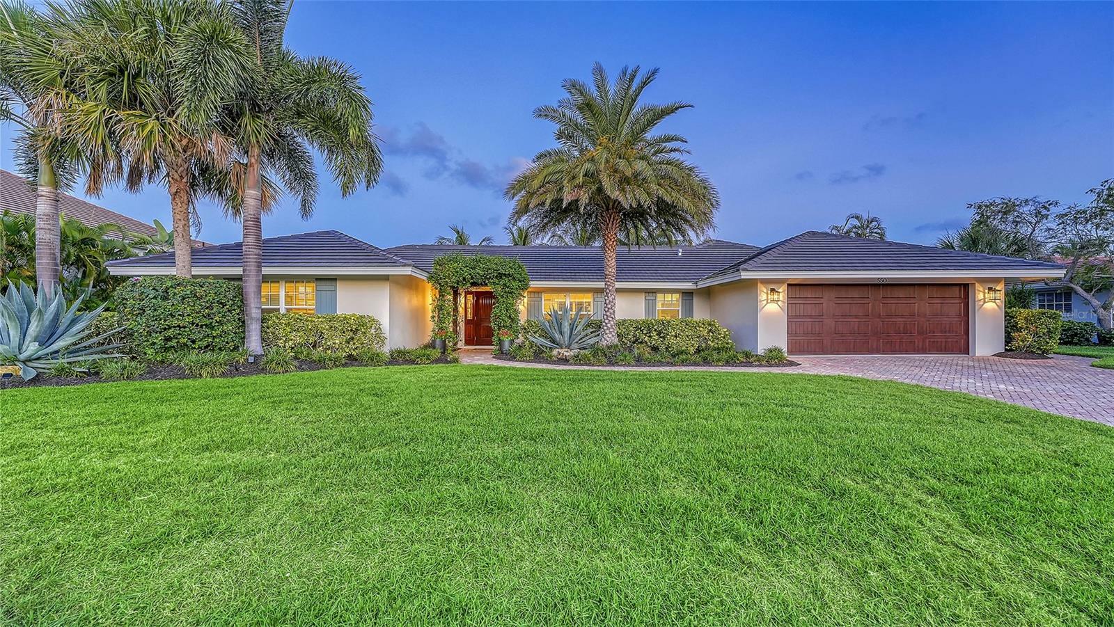 Property Photo: 550 Wedge Lane FL 34228