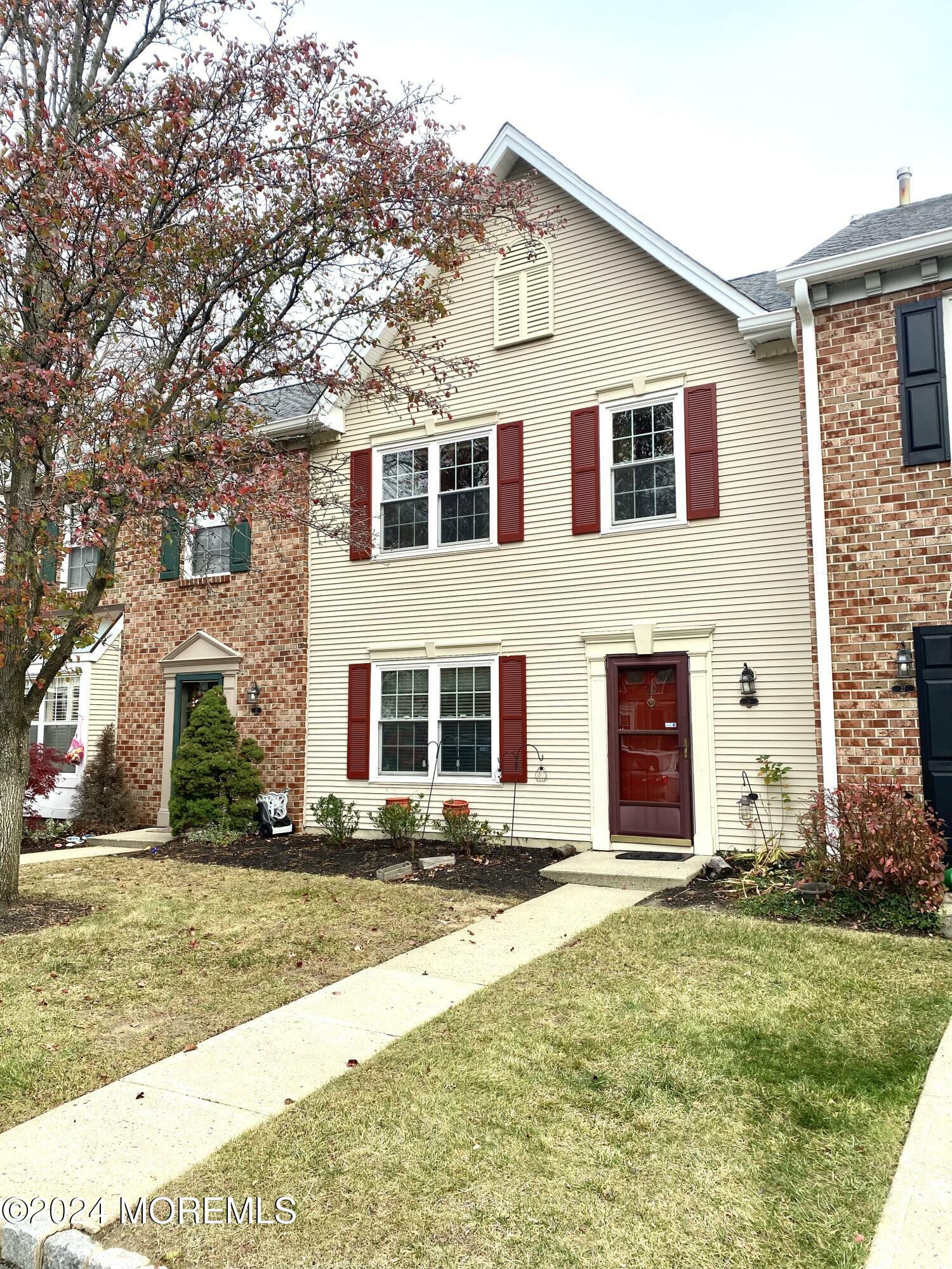 Property Photo:  29 Steeple Chase Court  NJ 07724 