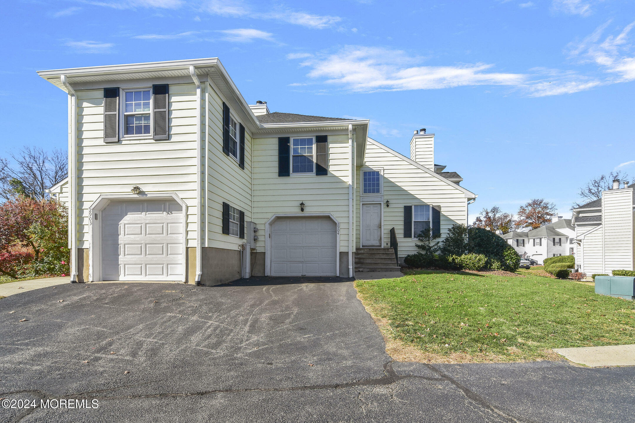 2904 London Court  Middletown NJ 07748 photo