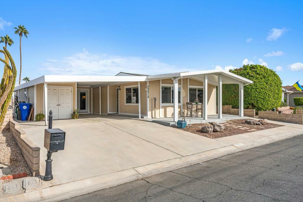 Property Photo:  73310 Indian Creek Way  CA 92260 