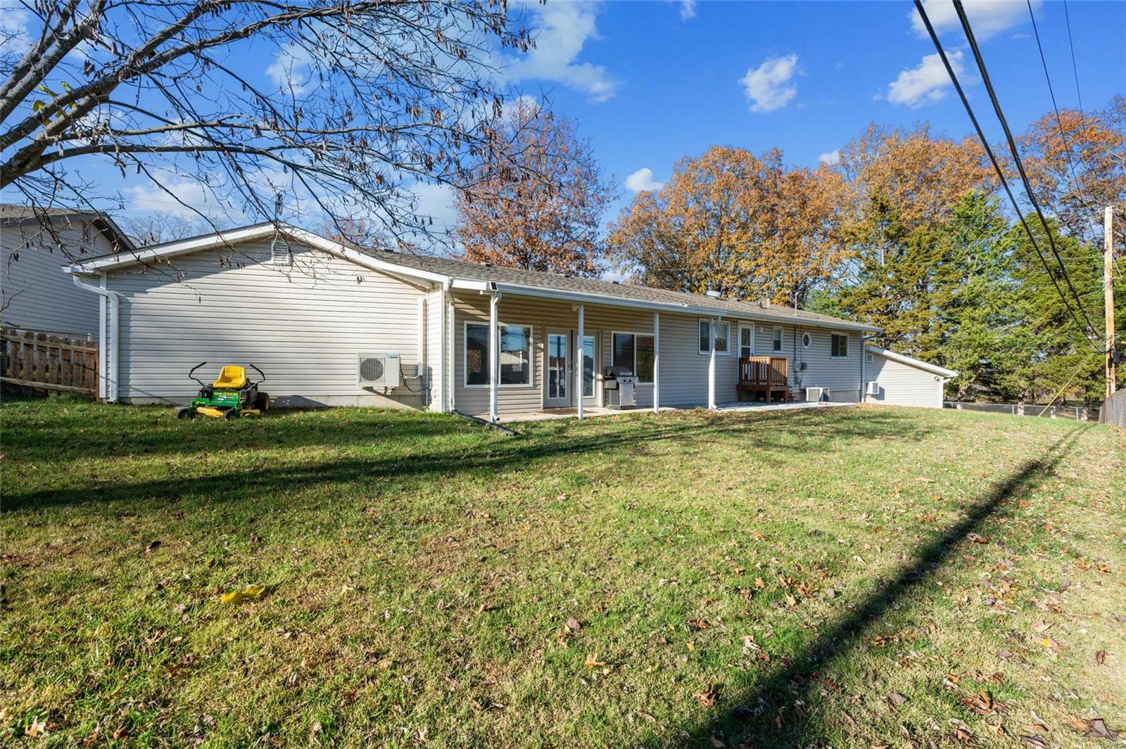 Property Photo:  2308 Valley Park Rd  MO 63026 