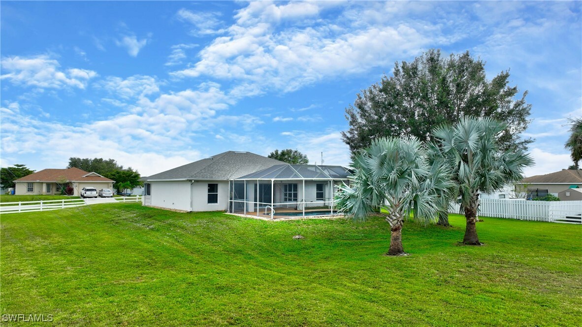 Property Photo:  1021 Casino Avenue  FL 33971 