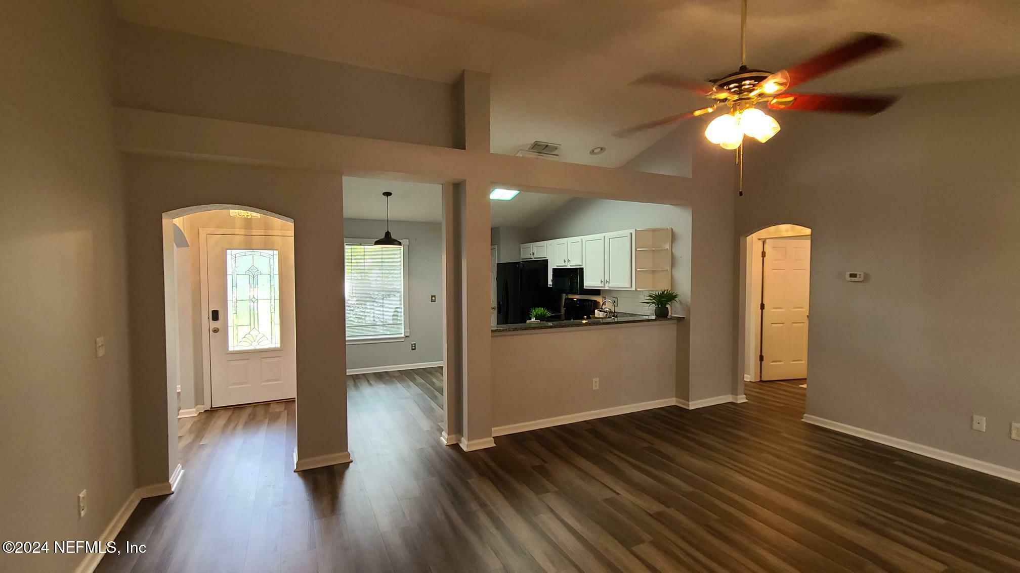 Property Photo:  2376 Tigress Lane  FL 32068 