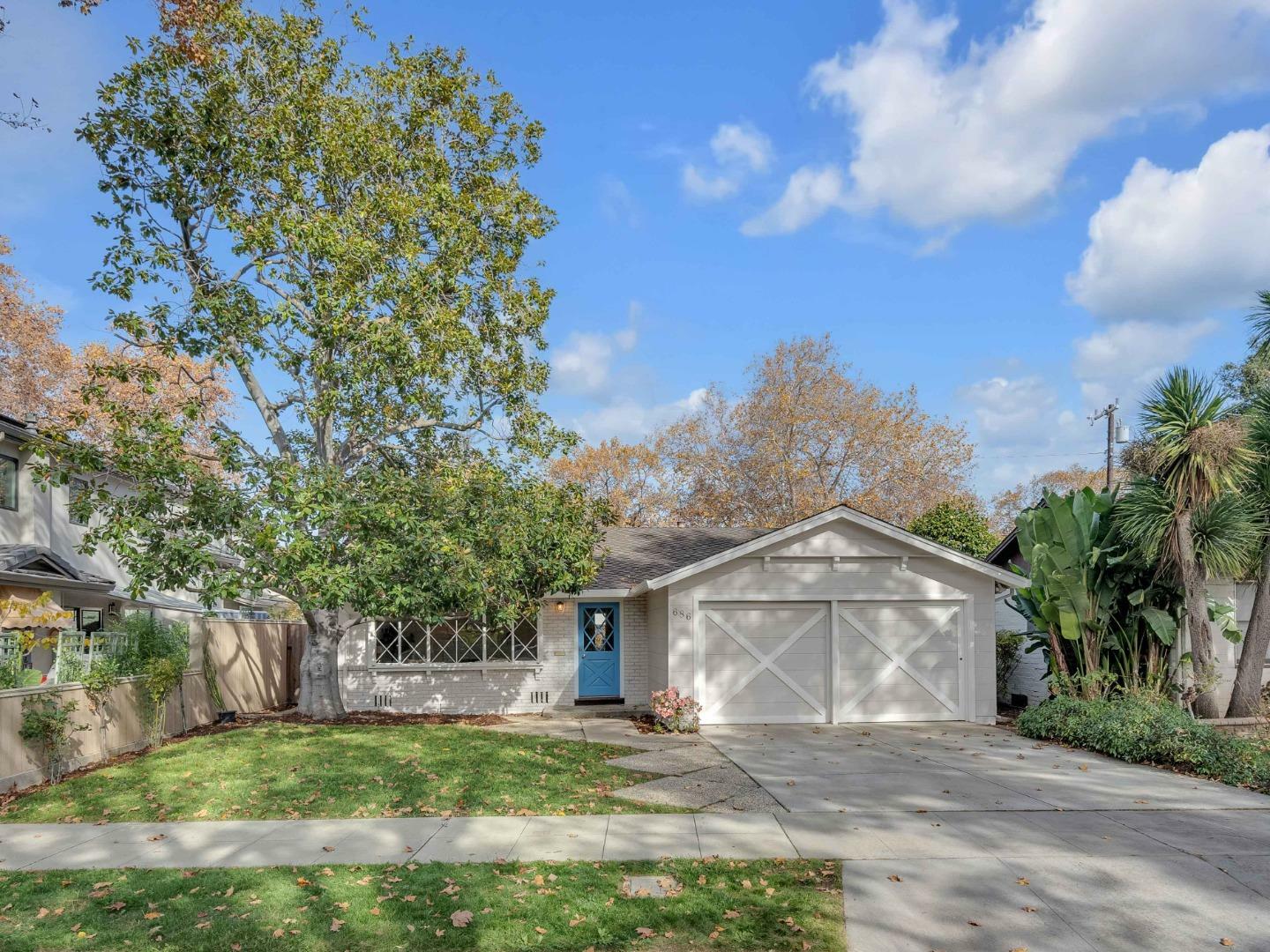 Property Photo:  686 Fairmont Avenue  CA 94041 