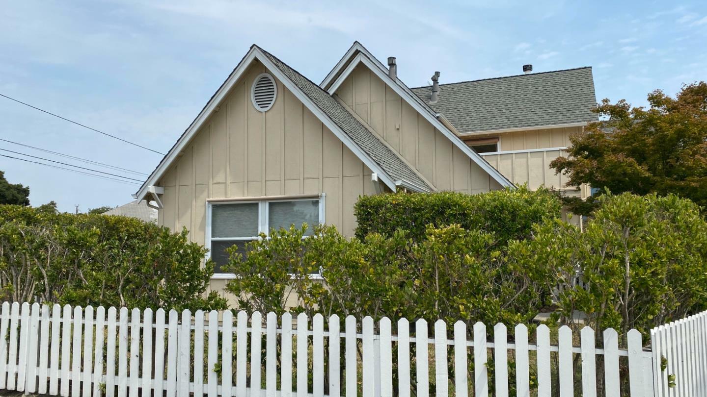 Property Photo:  106 Clinton Street  CA 95062 