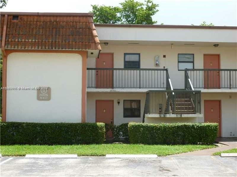 852 NE 209 St. 101-38  Miami FL 33179 photo