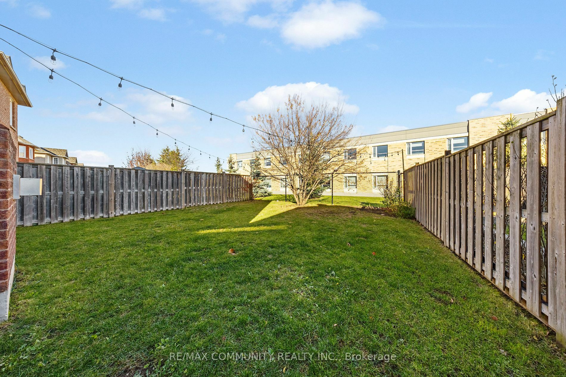 Property Photo:  11 Searell Ave  ON L1T 4Z6 