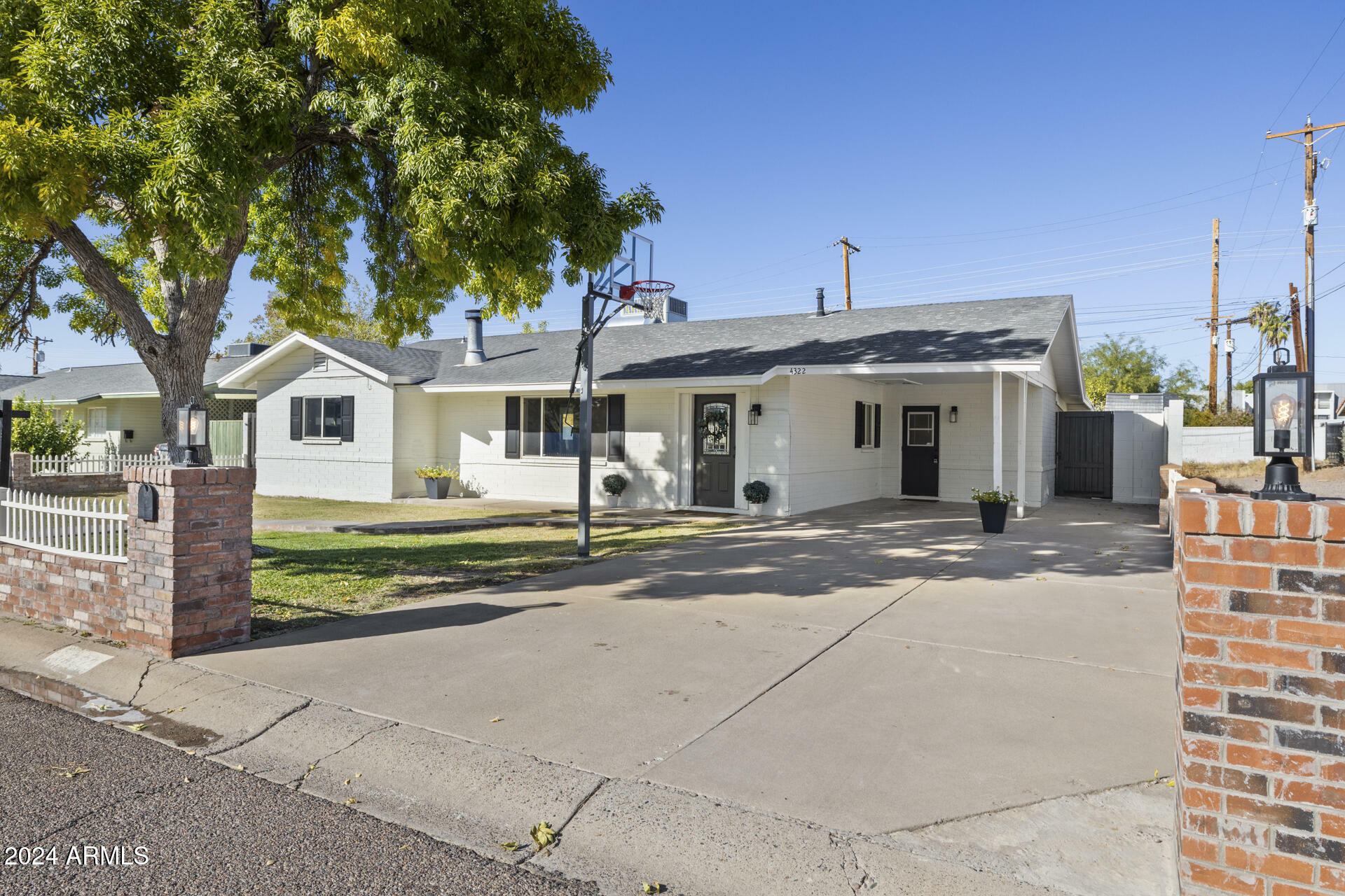 Property Photo:  4322 E Mulberry Drive  AZ 85018 