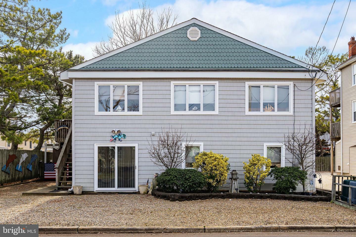 Property Photo:  24 W New Jersey Avenue  NJ 08008 