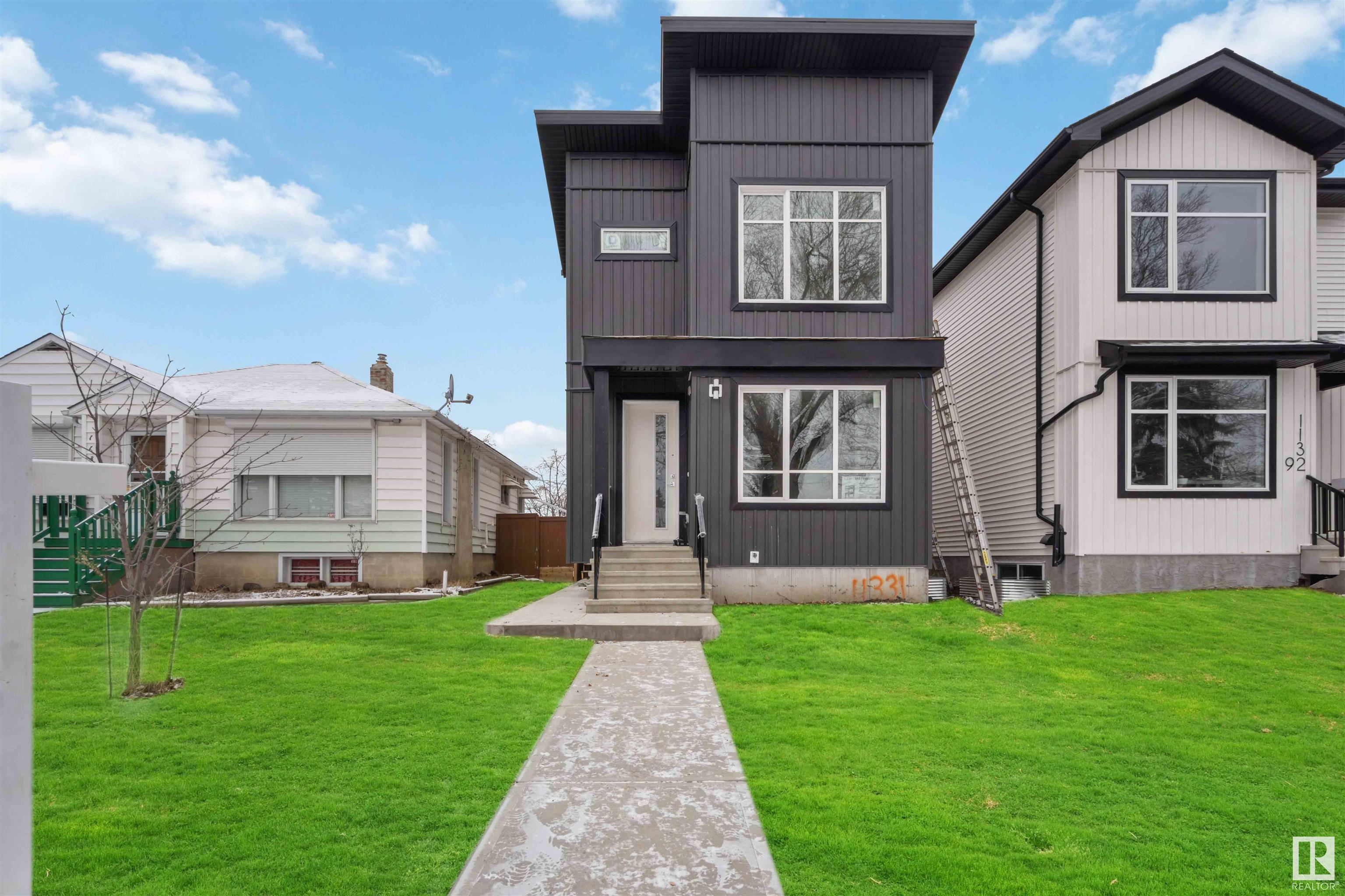 11331 103 Street NW  Edmonton AB T5G 2H8 photo